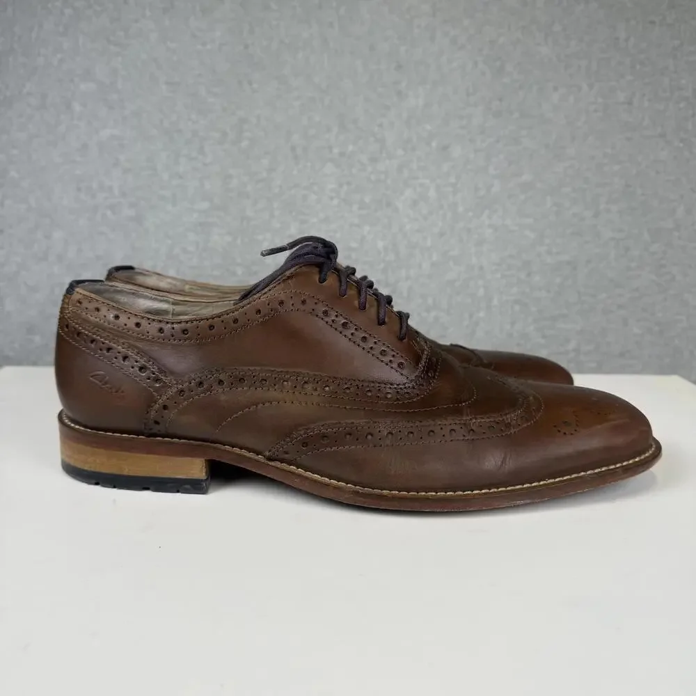 Clarks Men's Size 9 Brown Genuine Leather Brogue Dress Shoes Lace Up